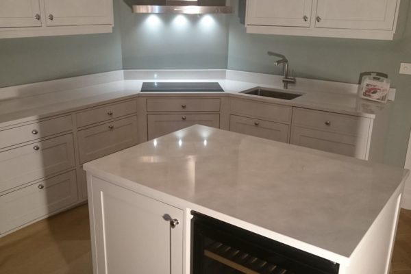 Hilfe bei der Planung einer Kücheninsel – eine bis zu zwei Mal größere